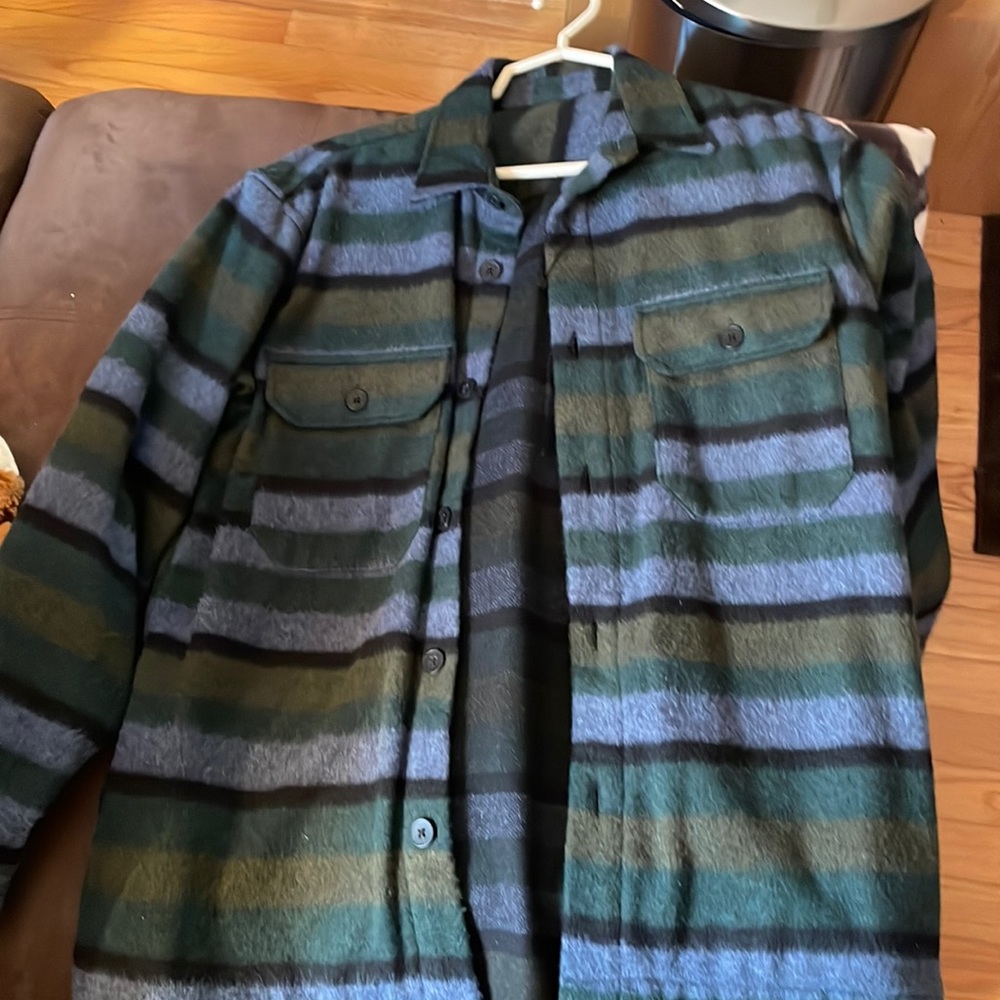 Size medium button down jacket from Zara